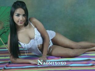 Naomixoxo