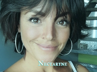 Nectaryne