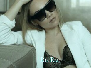 Ria_Ria