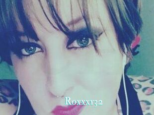 Roxxxy32