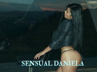 SENSUAL_DANIELA