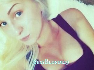 SexyBlonde_19