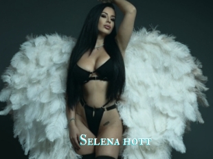 Selena_hott