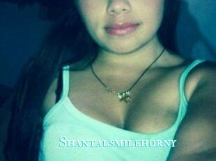 Shantal_smilehorny