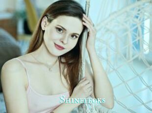 Shineyfoks