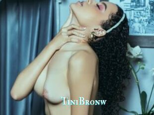 TiniBronw