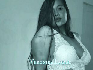 Veronika_Lodge