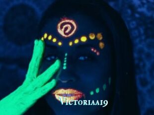 Victoriaa19
