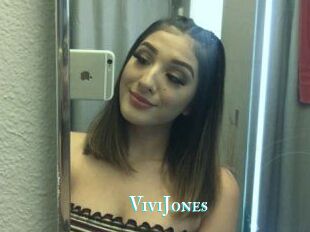 Vivi_Jones