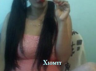 Xiomyy_